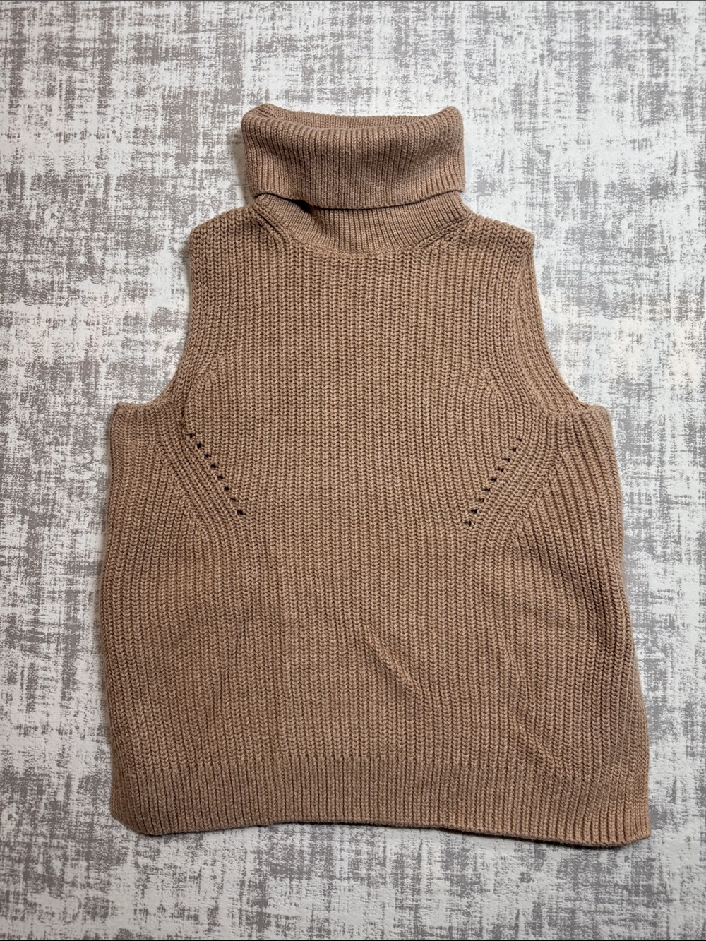 Abercrombie & Fitch Sleeveless Turtleneck Knit Sweater Vest Beige Sz XS19.5X16.5